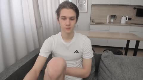 Snapshot of 0verlandd chatting on 09.21.25 Adam online show from 09.21.25