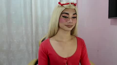 Snapshot of 18_nicole chatting on 02.09.25 barbie online show from 02.09.25