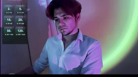 Snapshot of 1roberttt chatting on 10.10.25 1roberttt online show from 10.10.25