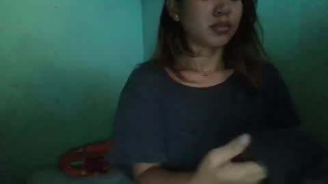 Snapshot of 1smile4u chatting on 01.04.25 1smile4u online show from 01.04.25