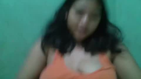 Snapshot of 1smile4u chatting on 10.26.25 1smile4u online show from 10.26.25