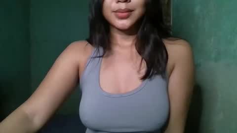 Snapshot of 1smile4u chatting on 11.09.25 1smile4u online show from 11.09.25