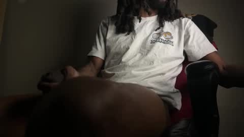 Snapshot of 2001cashking chatting on 10.01.25 2001cashking online show from 10.01.25