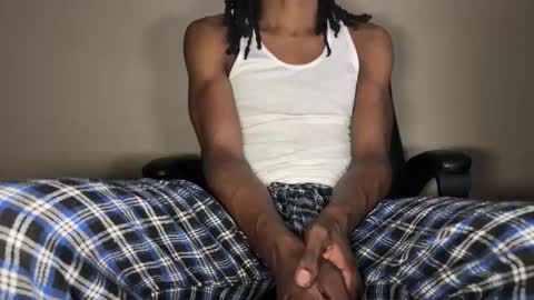 Snapshot of 2001cashking chatting on 10.19.25 2001cashking online show from 10.19.25