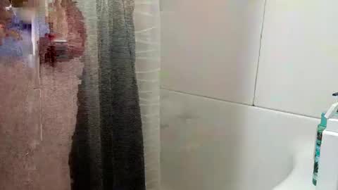 Snapshot of 4kbrandon2fck chatting on 10.03.25 Kyle Brandon online show from 10.03.25