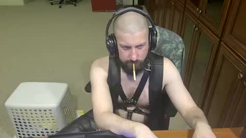 Snapshot of 54plusorminus12 chatting on 02.01.25 54 or - 12. online show from 02.01.25