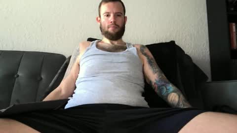 Snapshot of 662am chatting on 01.26.25 the662am online show from 01.26.25