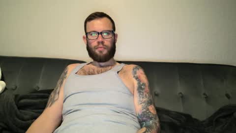 Snapshot of 662am chatting on 01.28.25 the662am online show from 01.28.25