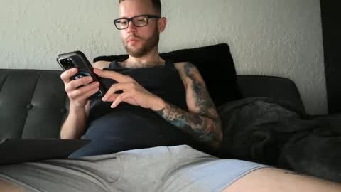 Snapshot of 662am chatting on 02.07.25 the662am online show from 02.07.25