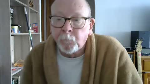 Snapshot of 7thsojourn chatting on 01.19.25 Papi online show from 01.19.25