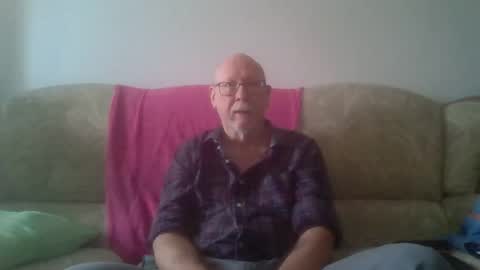 Snapshot of 7thsojourn chatting on 10.07.25 Papi online show from 10.07.25