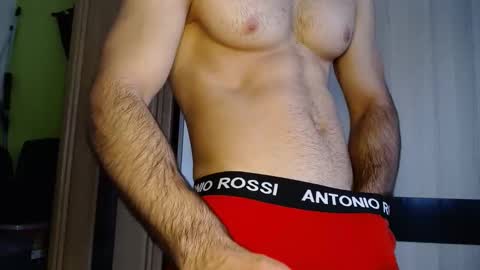 Snapshot of 8000zuerich chatting on 10.17.25 Nicolas online show from 10.17.25