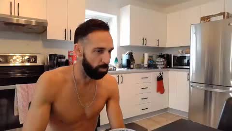 8james5 online show from 10.08.25