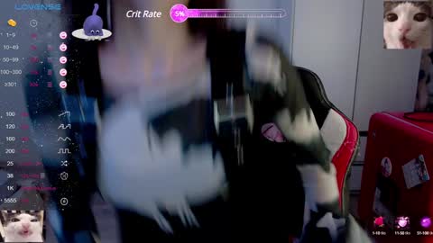 Snapshot of _alisa_in_wonderland chatting on 02.05.25 Charlotte and Alex online show from 02.05.25