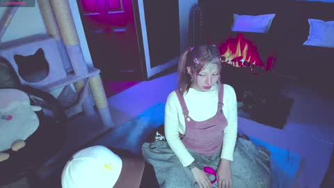 Snapshot of _baterchatur chatting on 12.13.24 Lunita  online show from 12.13.24