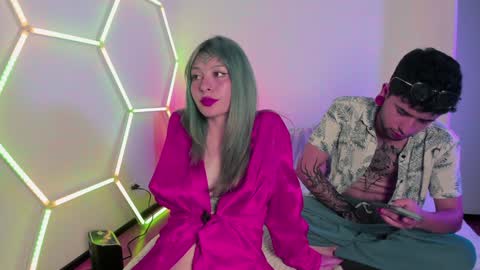 Snapshot of _baterchatur chatting on 01.12.25 Lunita  online show from 01.12.25