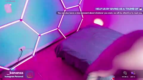 Snapshot of _baterchatur chatting on 02.11.25 Lunita  online show from 02.11.25