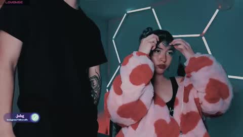 Snapshot of _baterchatur chatting on 03.07.25 Lunita  online show from 03.07.25