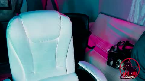 Snapshot of _baterchatur chatting on 09.14.25 Lunita  online show from 09.14.25