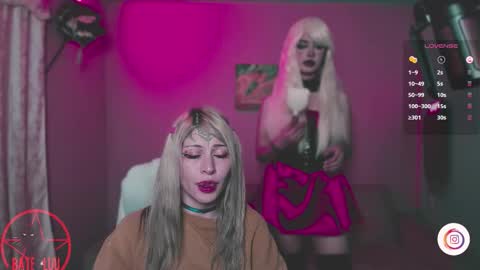 Snapshot of _baterchatur chatting on 10.08.25 Lunita  online show from 10.08.25