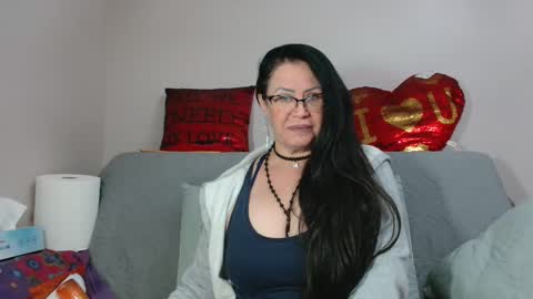 KHALEESI online show from 09.30.25