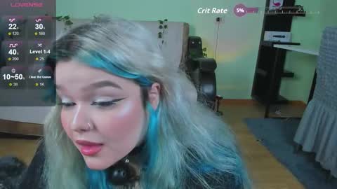 Snapshot of _candym1lky_ chatting on 10.07.25 _candym1lky_ online show from 10.07.25