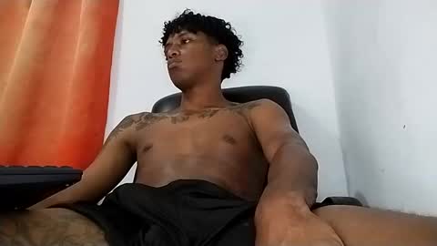 Snapshot of _cockpromise_ chatting on 02.03.25 _cockpromise_ online show from 02.03.25