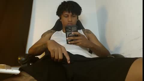 Snapshot of _cockpromise_ chatting on 09.20.25 _cockpromise_ online show from 09.20.25