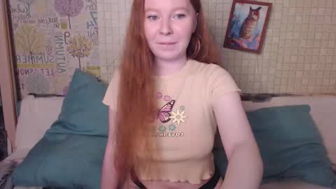 Snapshot of _damnbaby chatting on 10.03.25 _damnbaby online show from 10.03.25