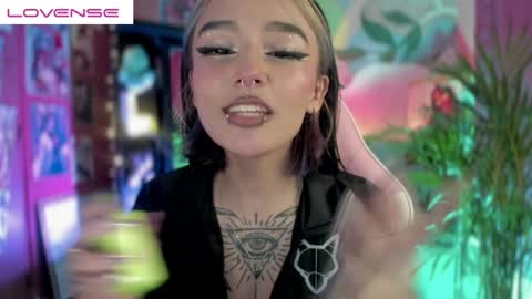 Snapshot of _darkkitty_ chatting on 12.30.24 paula online show from 12.30.24