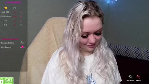 Snapshot of _elven_dreams__ chatting on 12.15.24 chloue and Gretta online show from 12.15.24