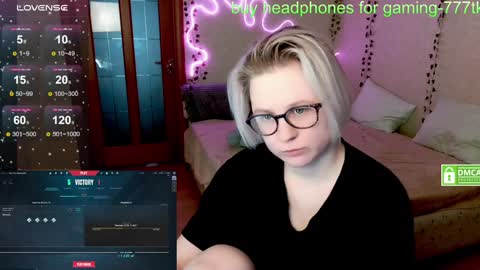 Snapshot of _elven_dreams__ chatting on 01.20.25 chloue and Gretta online show from 01.20.25