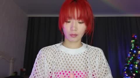 Snapshot of _eve____ chatting on 12.16.24 EveEva online show from 12.16.24