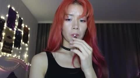 Snapshot of _eve____ chatting on 01.03.25 EveEva online show from 01.03.25