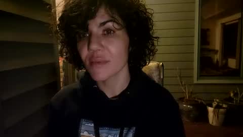 Snapshot of _frankie_rivers chatting on 12.21.24 Frankie Rivers allmylinks  online show from 12.21.24