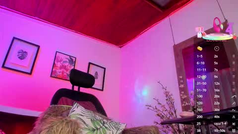 Gia Rose online show from 10.05.25