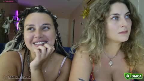 Snapshot of _hypnotic_gaze_ chatting on 10.01.25 Nessy  online show from 10.01.25