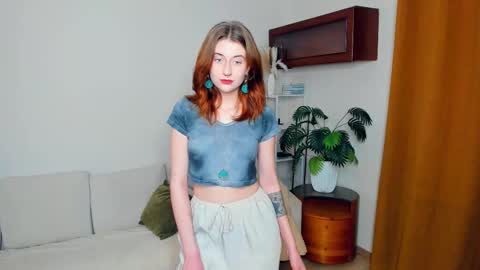 Snapshot of _joint_vibe__ chatting on 11.10.25 Rachel online show from 11.10.25