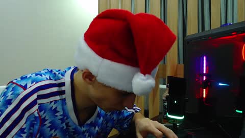 Snapshot of _kurt chatting on 12.29.24 Kurt online show from 12.29.24