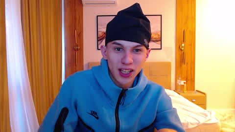 Snapshot of _kurt chatting on 02.05.25 Kurt online show from 02.05.25