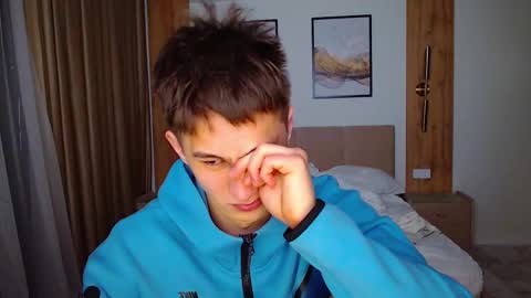 Snapshot of _kurt chatting on 02.19.25 Kurt online show from 02.19.25