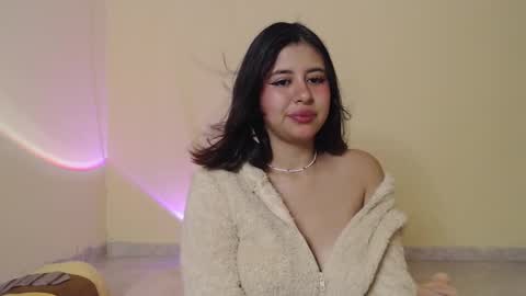 Snapshot of _maiahairy_ chatting on 02.25.25 Maia online show from 02.25.25
