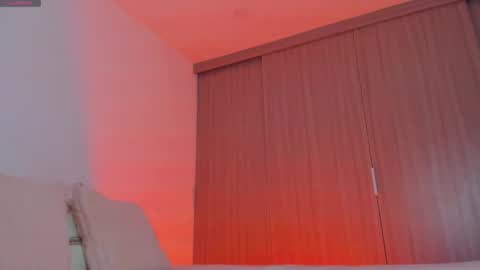 Snapshot of _meel_ chatting on 03.06.25 Meel online show from 03.06.25