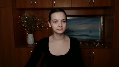 Snapshot of _megasta chatting on 12.17.24 Susie online show from 12.17.24