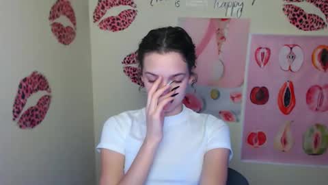 Snapshot of _megasta chatting on 09.25.25 Susie online show from 09.25.25