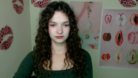 Snapshot of _megasta chatting on 10.07.25 Susie online show from 10.07.25