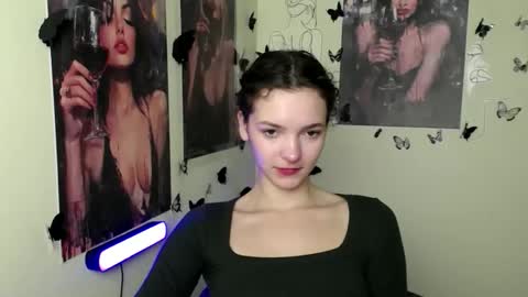 Snapshot of _megasta chatting on 10.19.25 Susie online show from 10.19.25