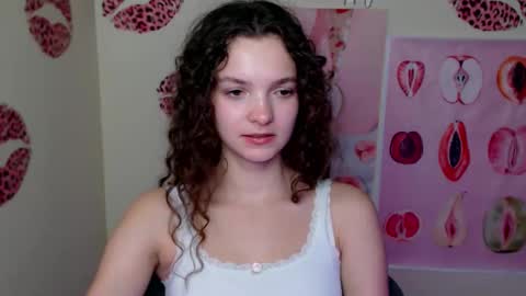 Snapshot of _megasta chatting on 10.19.25 Susie online show from 10.19.25