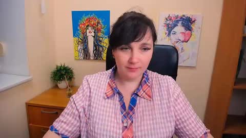 Snapshot of _miranda_sun chatting on 03.02.25 Miranda online show from 03.02.25