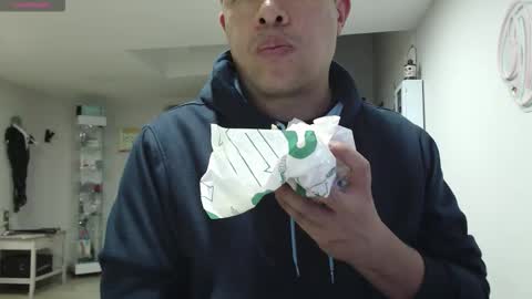 Snapshot of _mr_panda_ chatting on 10.16.25 Panda online show from 10.16.25